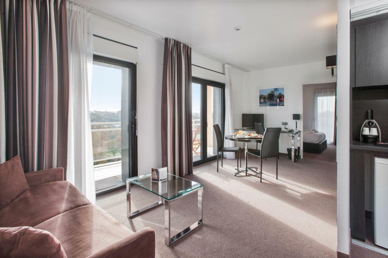 Golden Tulip Pornic Suites- Appart Hotel Екстериор снимка