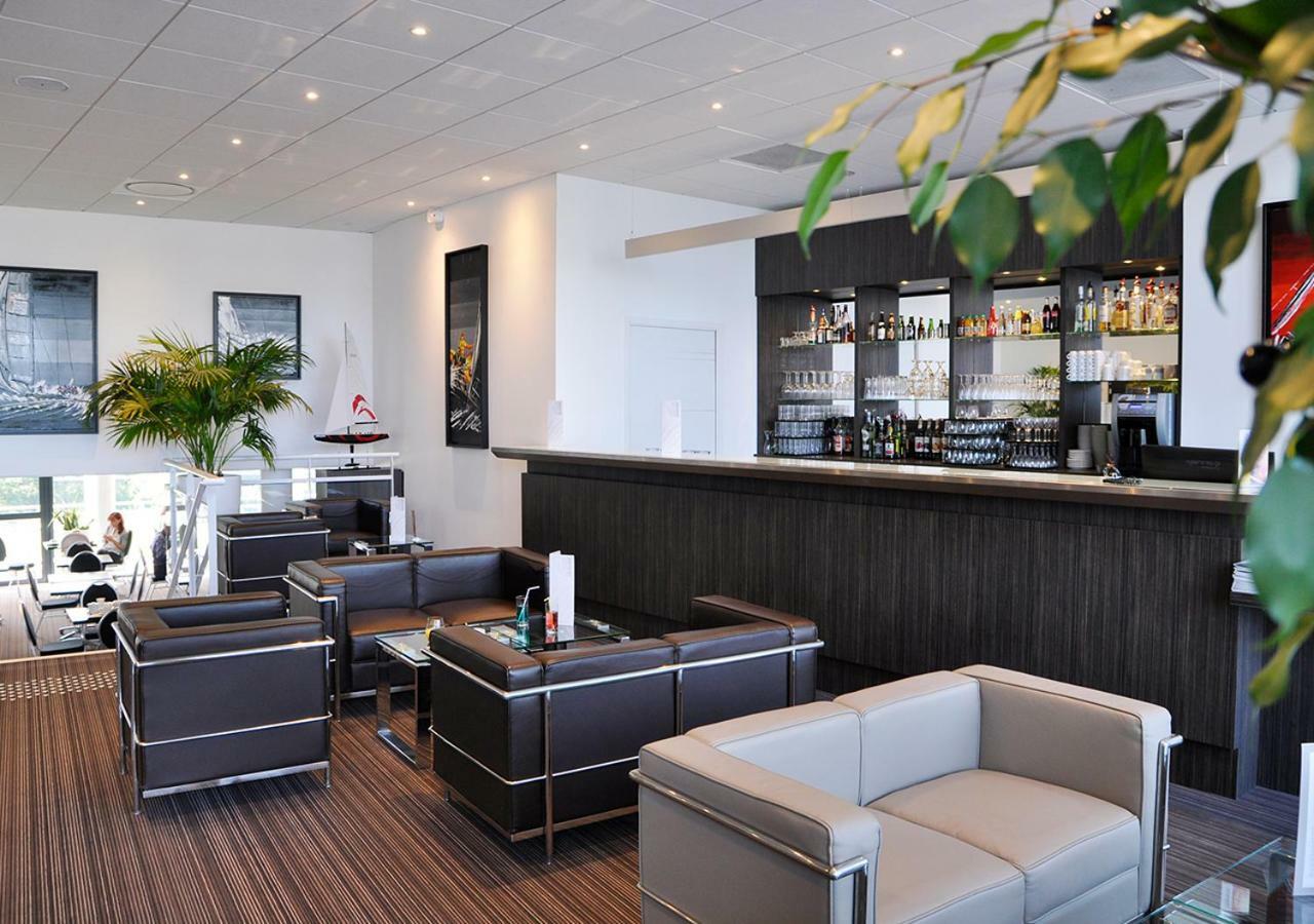 Golden Tulip Pornic Suites- Appart Hotel Екстериор снимка