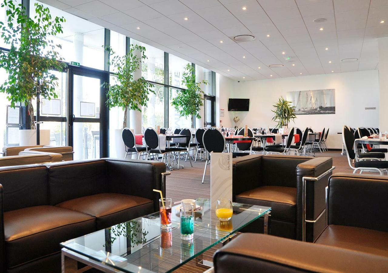 Golden Tulip Pornic Suites- Appart Hotel Екстериор снимка